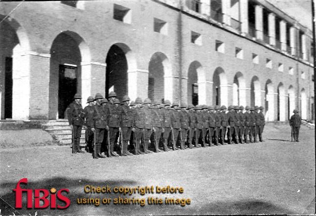 5+Cawnpore+Barracks+1914.jpg