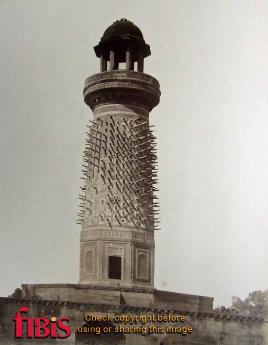 Elephants pillar Fatehpur Sikri