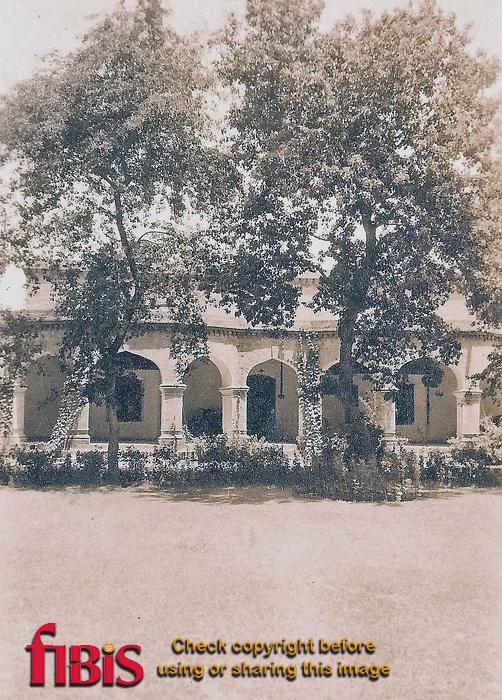 Bungalow, India ca 1920