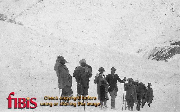 The Zoji Pass in June 1924 4.jpg