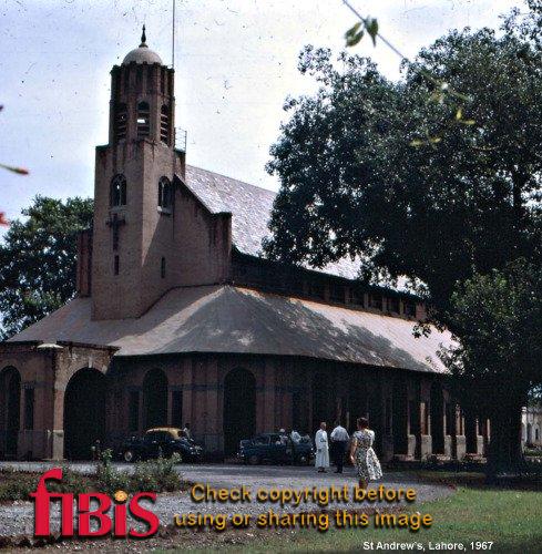 018a - St Andrew's, Lahore.jpg