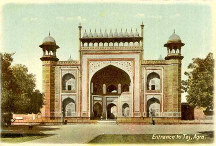 Entrance to the Taj Agra