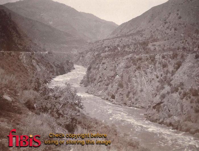 Jhelum River 1920.jpg