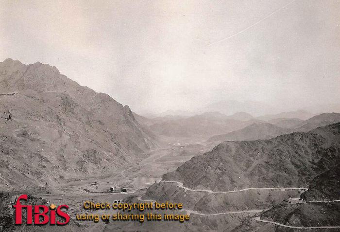 Khyber Pass 1932 6.jpg