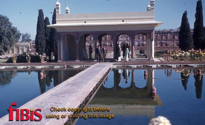 Shalimar Gardens Lahore, Pakistan 1963 4.jpg