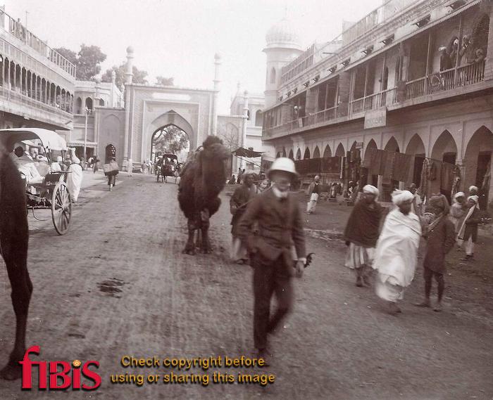 Edwardes Gate, Peshawar, Pakistan ca 1920.jpg