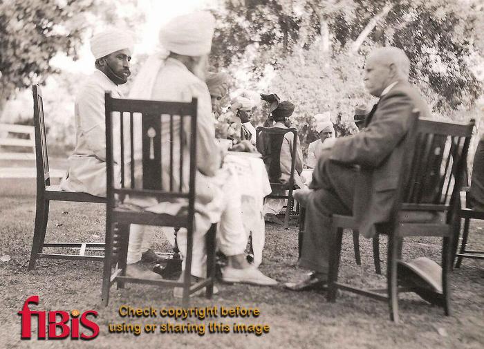 KS Sadulla Khan's tea party Peshawar 1933 6.jpg