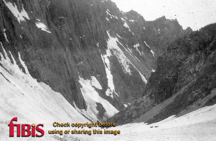 The Zoji Pass in June 1924 3.jpg