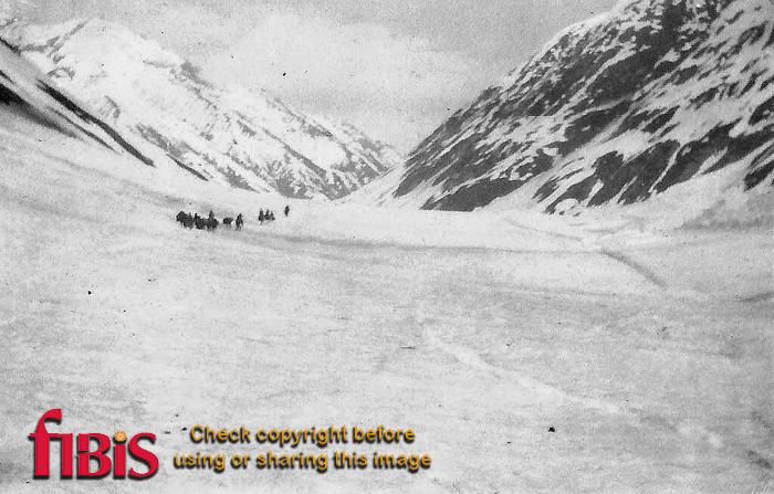 The Zoji Pass in June 1924 7.jpg
