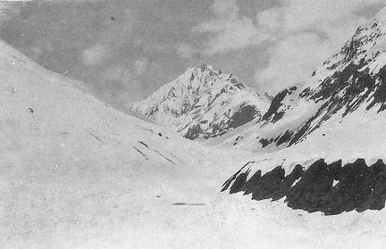 The Zoji Pass in June 1924