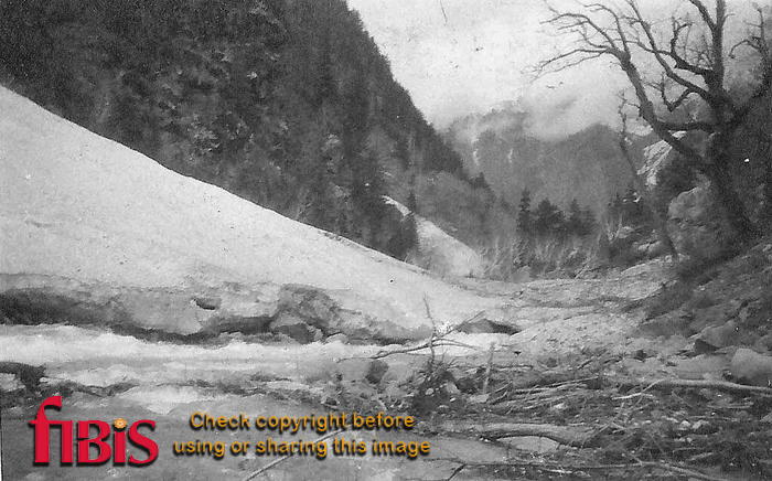 Sind Valley, Kashmir 1924 7.jpg