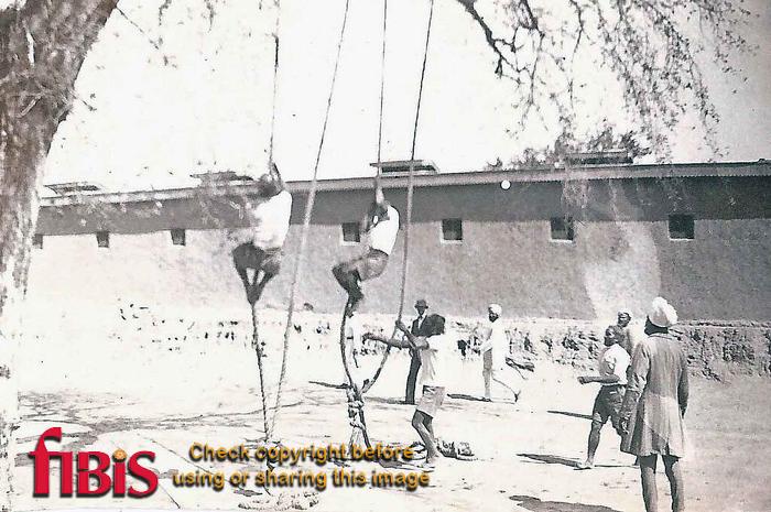 Obstacle Race, Signal School, Rawalpindi 1920.jpg