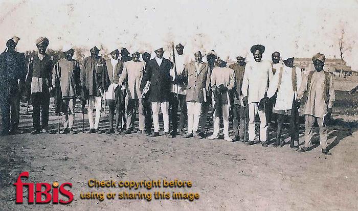 Recruits, Signal School, Rawalpindi 1920.jpg