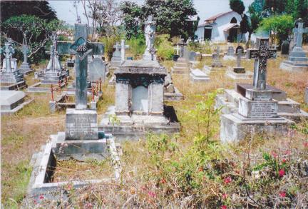 Holy Trinity Church Yercaud gravestones