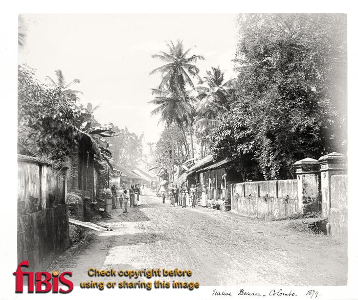 1879 Colombo bazaar.jpg