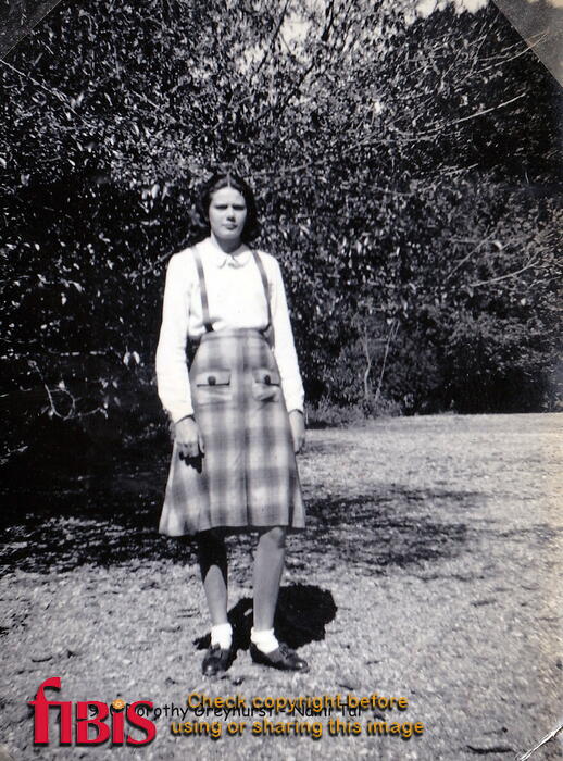 FA6 1940 Dorothy Greyhurst - All Saints  College Teachers Training Course